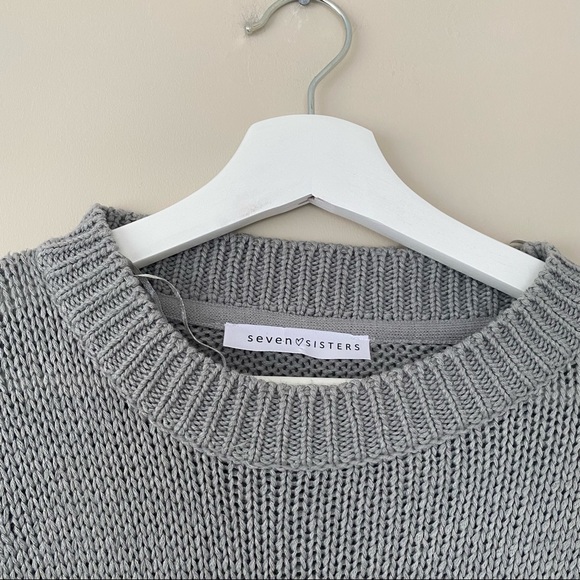 M Boutique grey sweater size small - Picture 3 of 4